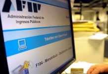 Gobierno de ladrones: AFIP estafó a monotributistas con una deuda retroactiva inventada