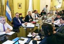 Fernández confirmó emisión: "Hoy lo más importante es la economía y no el déficit"