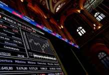 Otro lunes negro en los mercados: bolsas del mundo caen hasta 10%