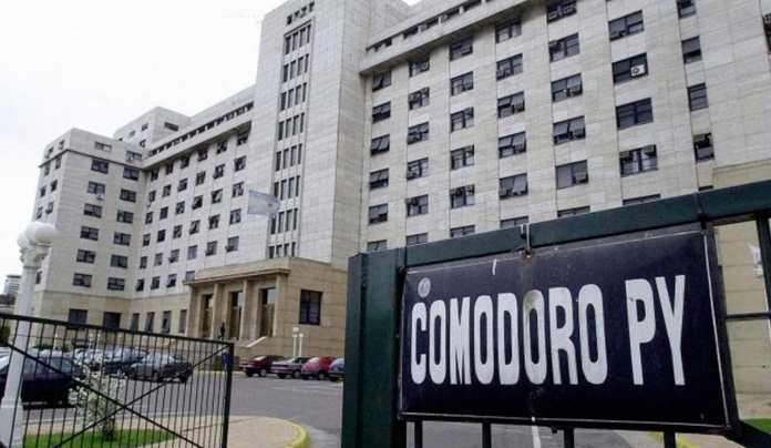 Comodoro Py 01
