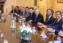Fernández recibe a los gobernadores en Olivos para analizar la cuarentena