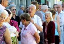 La jubilación mínima volvió a retroceder y quedó por debajo de la inflación en octubre