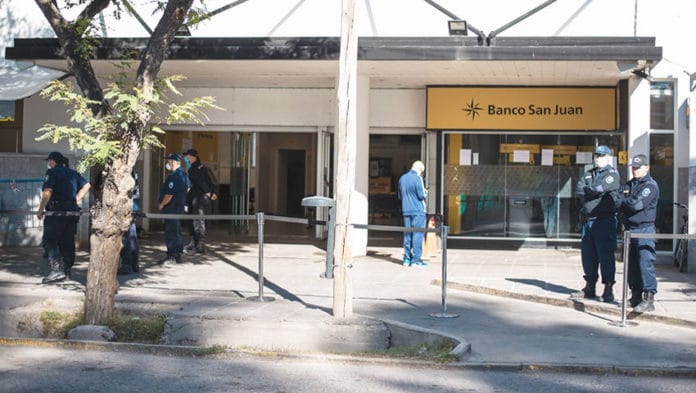 Banco-San-Juan-01