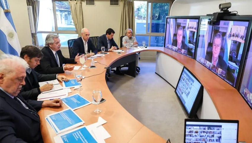Fernandez-y-videoconferencia