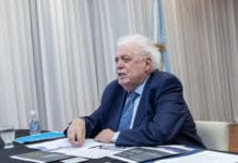Ginés avaló la apertura gradual de la cuarentena: "No se puede prolongar indefinidamente"