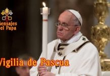 Video: el Papa Francisco celebró la Vigilia Pascual con un Vaticano vacío
