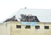 Motín en la cárcel de Devoto por un caso de coronavirus