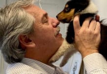 El Tío Beto presentó en sociedad a su nueva nieta Kaila