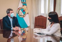 El Gobernador recibió al equipo que creó un sistema para evitar el contagio de Covid-19