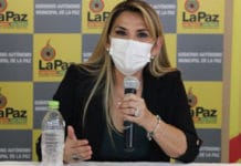 La presidenta interina de Bolivia, Jeanine Áñez, tiene coronavirus
