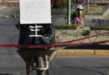 Bolivia: dejan cadáveres en las casas por el colapso del sistema funerario