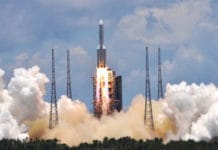 China lanzó la nave espacial Tianwen-1 que viajará a Marte
