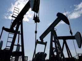 El petróleo continúa en alza y ya supera los U$S85 ante nuevos ataques en Medio Oriente