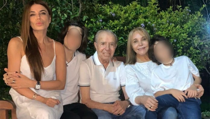 Carlos-Menem-y-familia