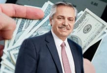 Fernández dijo que está "en estudio" restringir la compra de 200 dólares por mes