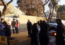 Dos personas detenidas por violar el protocolo para ingresar al Hospital Rawson
