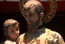 Sin procesiones y con misas televisadas, hoy se celebra San Cayetano