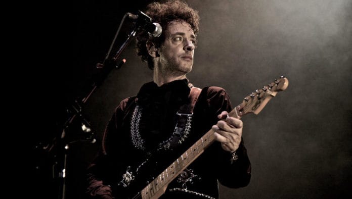 Gustavo-Cerati-01