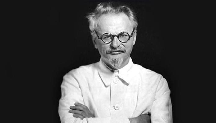 Leon-Trotsky-01