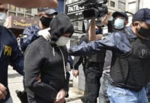 Córdoba: un profesor cobraba entre 30 y 40 mil pesos a los alumnos para aprobarlos