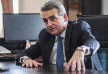 Rossi reemplazaría a Caamaño al frente de la Agencia Federal de Inteligencia