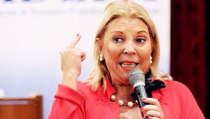 Elisa-Carrio-04