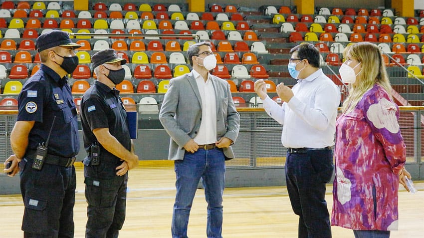 Estadio-Aldo-Cantoni-vacunacion