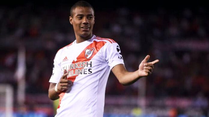Nicolás-de-la-Cruz-2