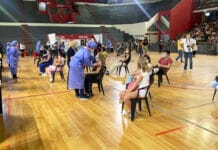 El Gobierno determinó que las personas vacunadas no deberán aislarse por contacto estrecho