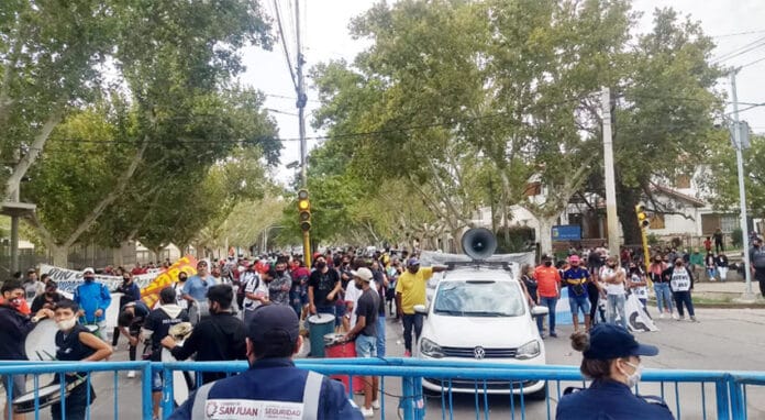 Marcha-Polo-Obrero-01