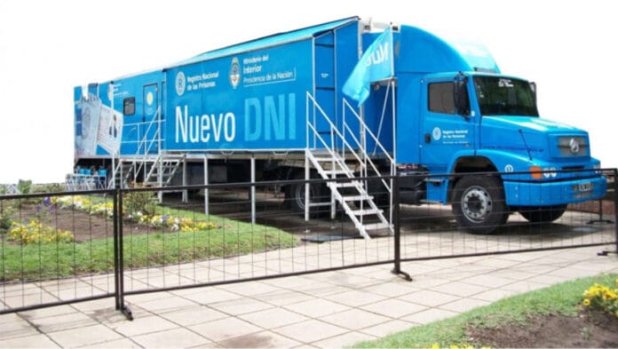 camion-fáfrica-de-dni