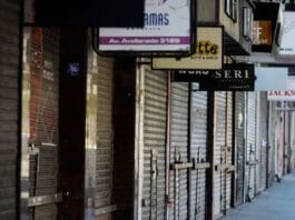 El sector privado perdió más de 14.000 empresas en un año y acumula 25 meses de retroceso interanual