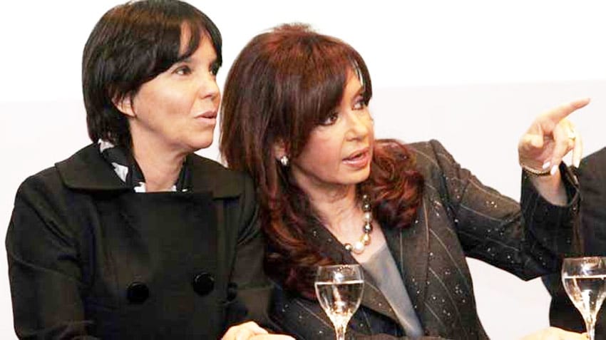 Cristina-Kirchner-y-Marcó-del-Pont