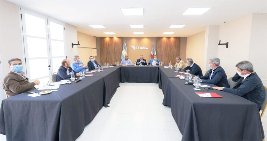 Fernández-y-gobernadores