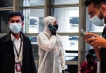 La OMS dijo que la variante Ómicron de coronavirus es un riesgo muy alto para el mundo