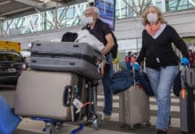 El Gobierno descarta flexibilizar la prohibición de cuotas para la compra de viajes al exterior