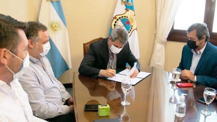 Uñac-firma-convenio