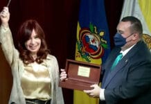 En plena negociación, Cristina Kirchner criticó "las políticas de ajuste" que reclama el FMI