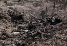 Horror en Ucrania: en un pueblo intercambian cadáveres de soldados rusos por prisioneros