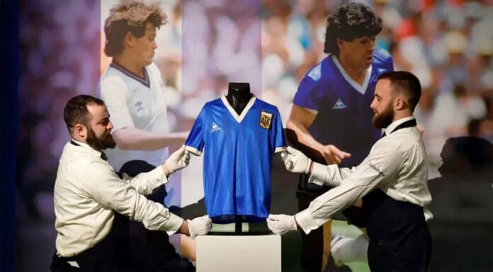 camiseta-de-Diego-Maradona