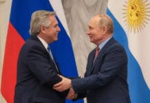 La agencia rusa Sputnik acusó de traición a Alberto Fernández