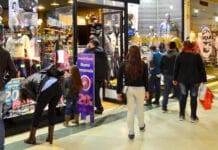 Empleados de comercio lograron una nueva suma fija en acuerdo paritario