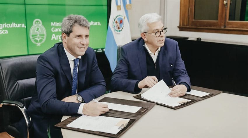 Julian-Dominguez-y-Uñac-01