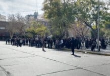 Un puñado de militantes marcharon en San Juan para pedir impunidad para la procesada Cristina Kirchner