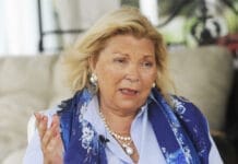 Carrió no perdonó a Adorni y vaticinó el fin del Gobierno de Milei: "No reelige"