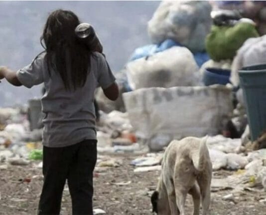 Aseguraron que la pobreza infantil bajó casi 25 puntos desde 2024 y llegó al 41,3%