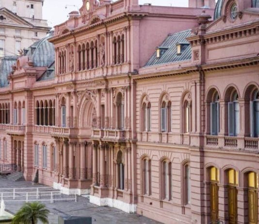 El próximo lunes volverá a abrir la sala de prensa en la Casa Rosada