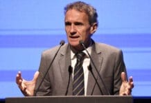 Katopodis criticó al Gobierno nacional: "Está desconectado de la realidad"