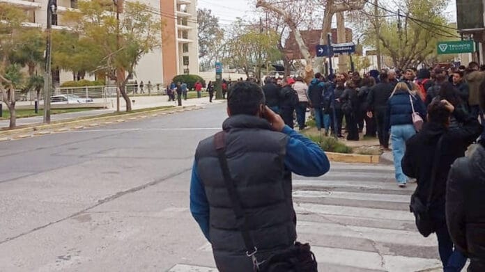 Amenaza-de-bomba-en-Centro-Civico