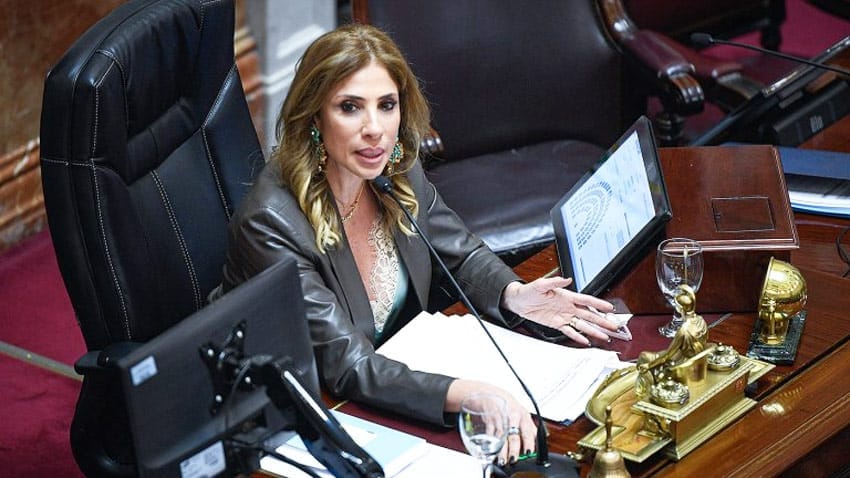 Claudia-Ledesma-Abdala